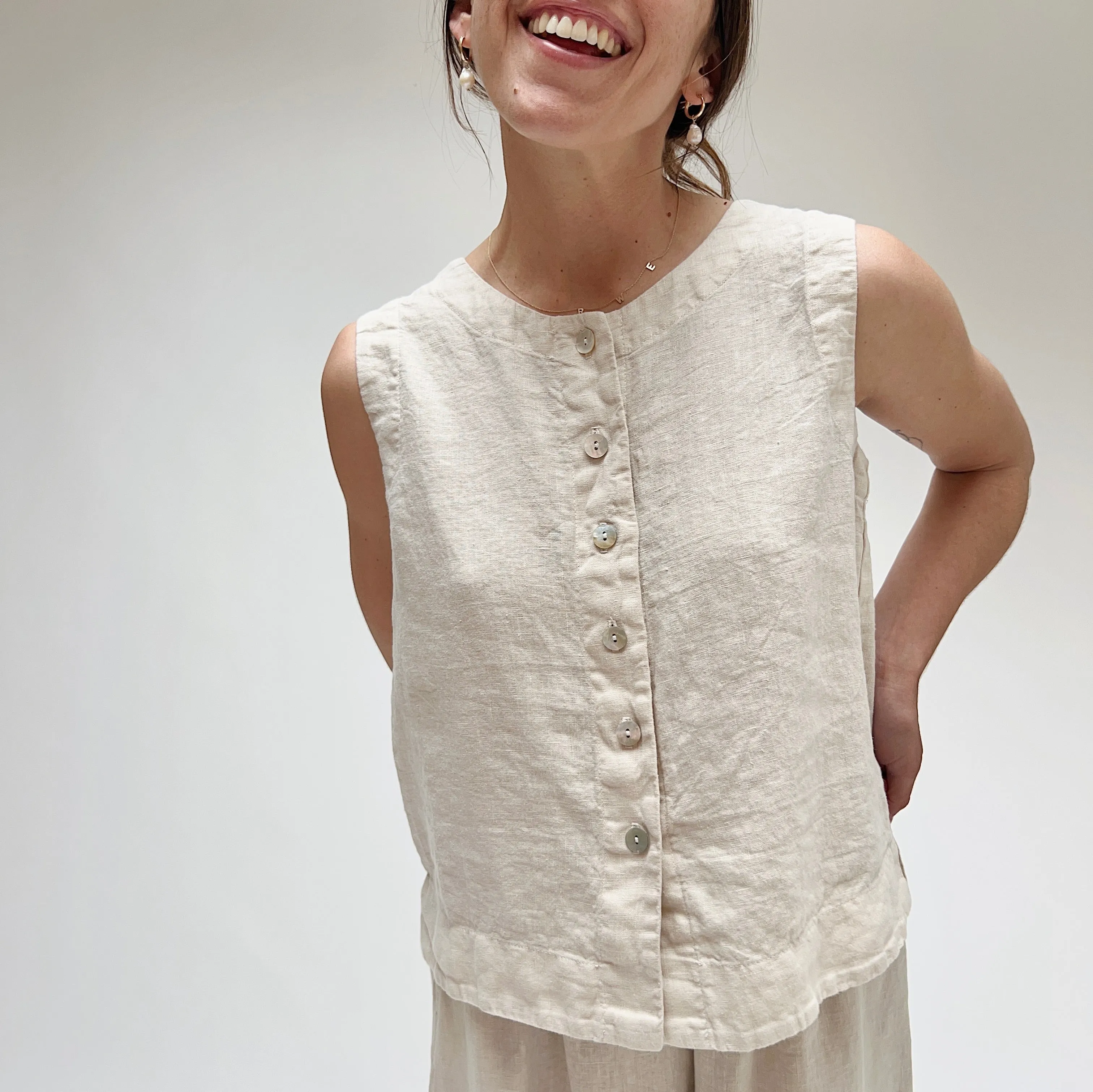 Cut Loose | Linen Button Down Tank in Jicama