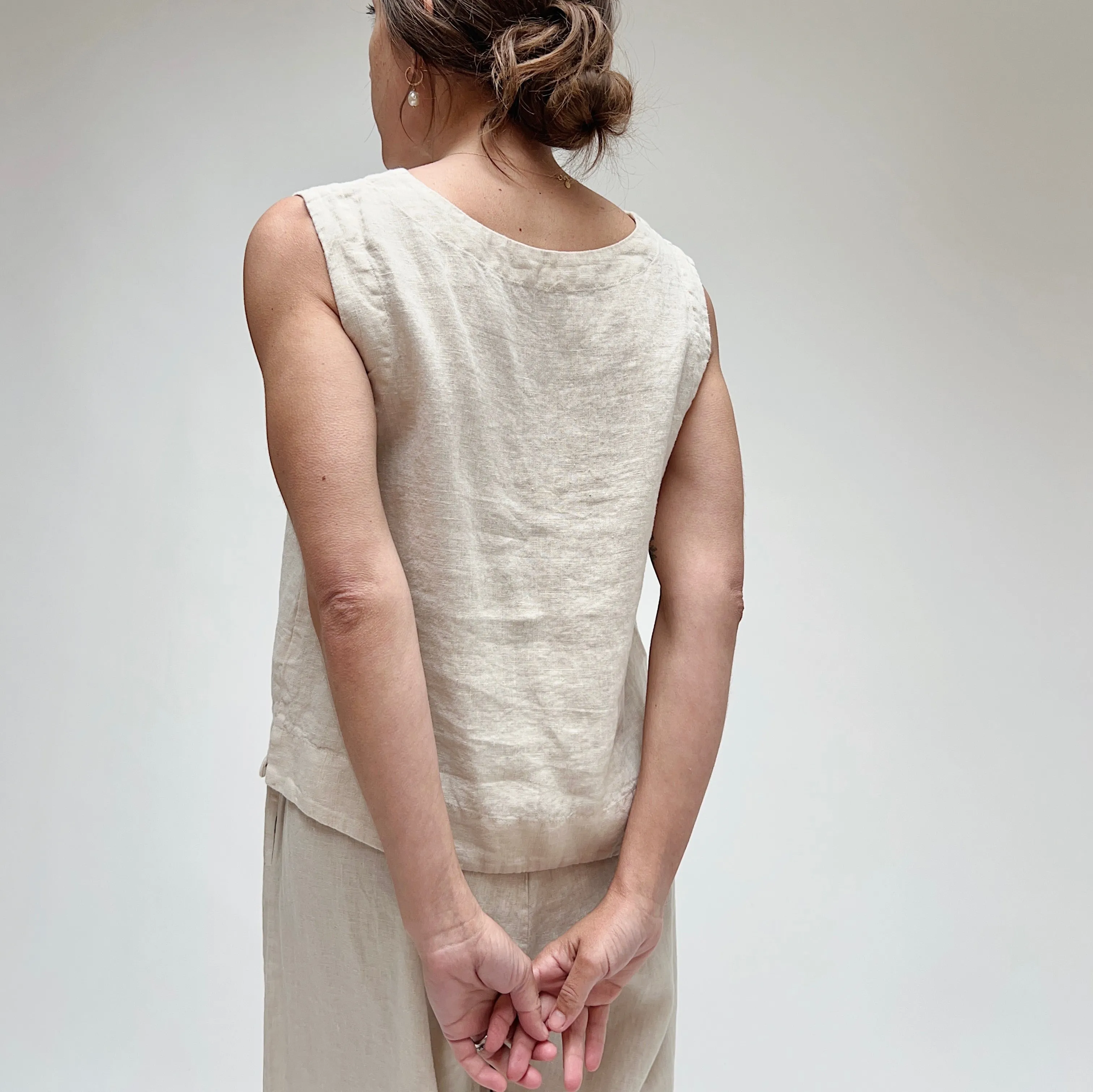 Cut Loose | Linen Button Down Tank in Jicama