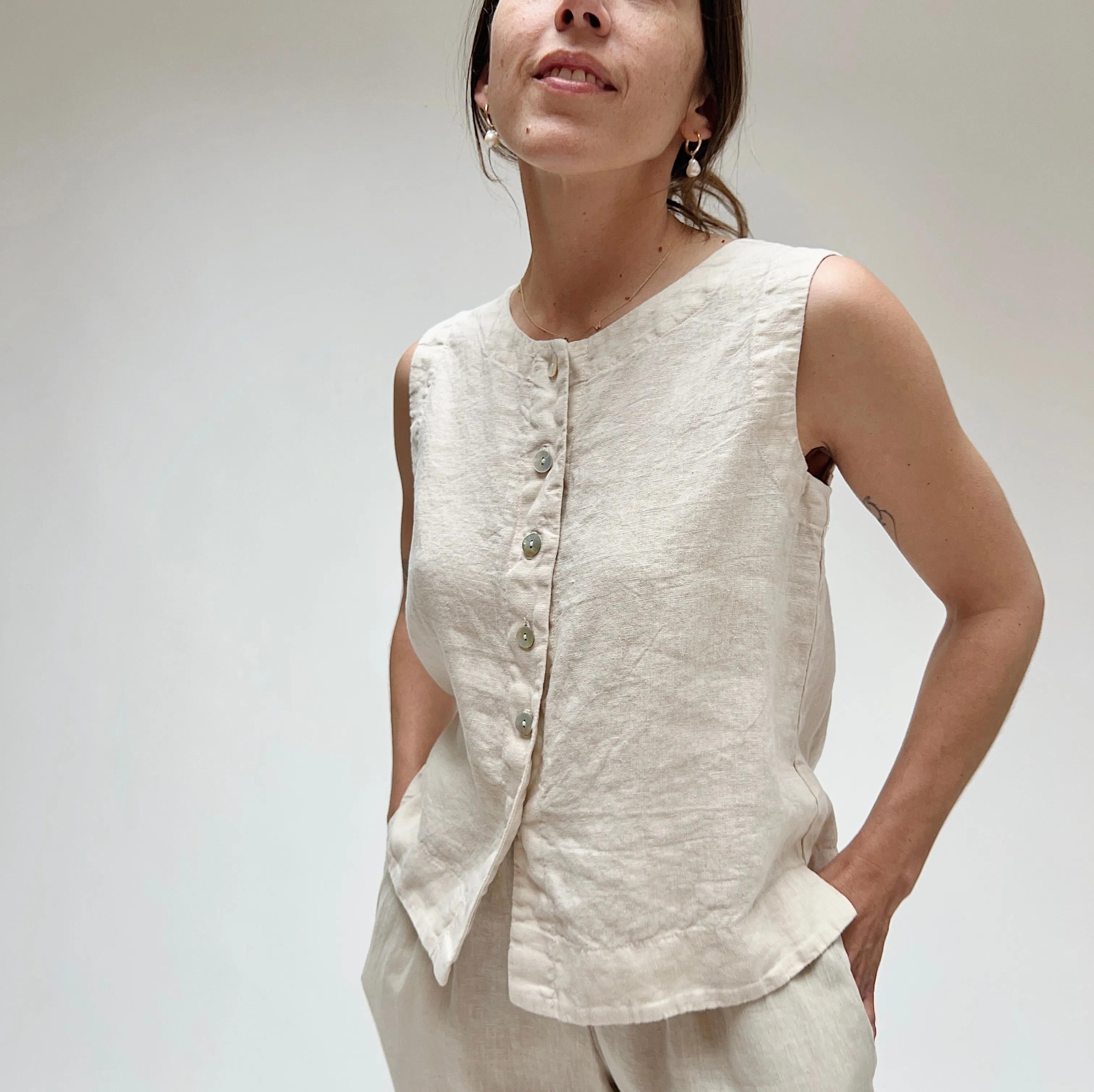 Cut Loose | Linen Button Down Tank in Jicama