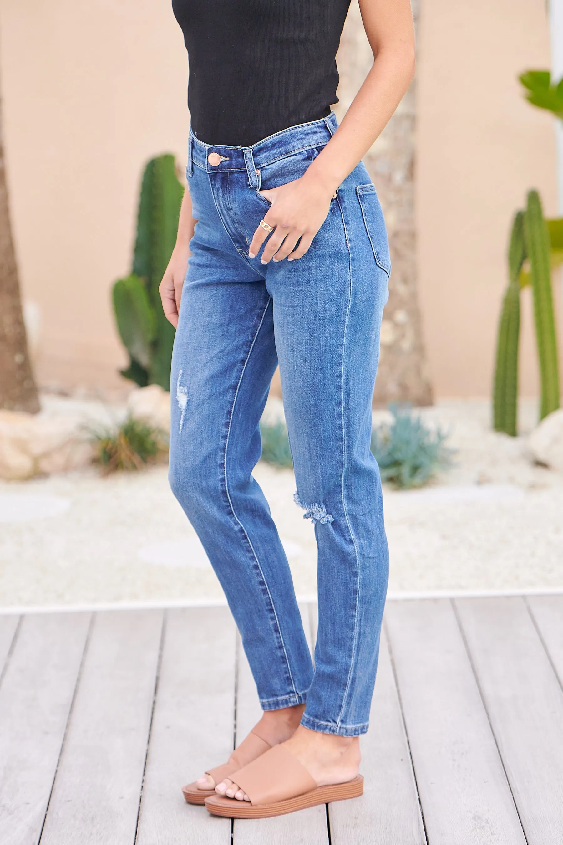 Delta Dark Washed Blue Denim Torn Knee Jeans